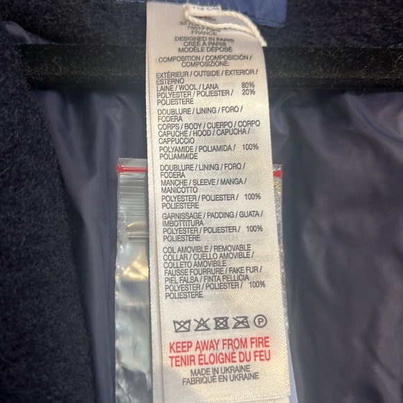 Jacadi Girls coat.With tags.Alina Marine. Removable faux fur collar. Size 6 & 10 - Picture 6 of 7